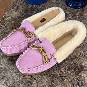 L.L. Bean Wicked Good Moccasin Slippers Women's Size 10 Light Mauve